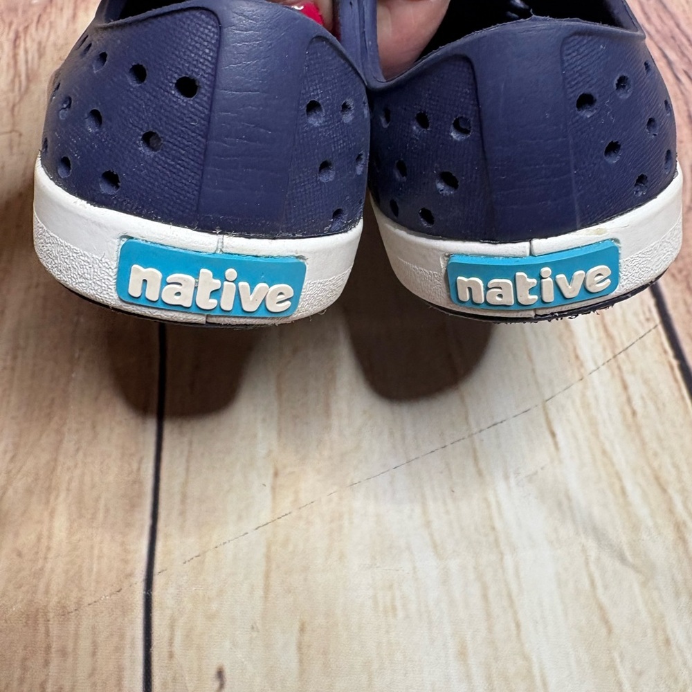 NATIVE Jefferson Navy Blue Size C6 - Picture 3 of 9